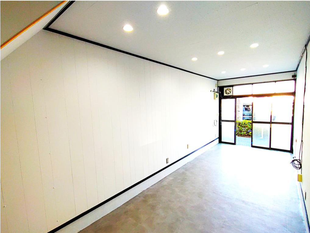 荒川区東尾久5-39-14 熊野前貸店舗