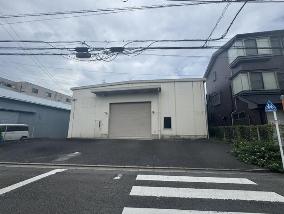 川崎市幸区小倉5-29-30 小倉倉庫