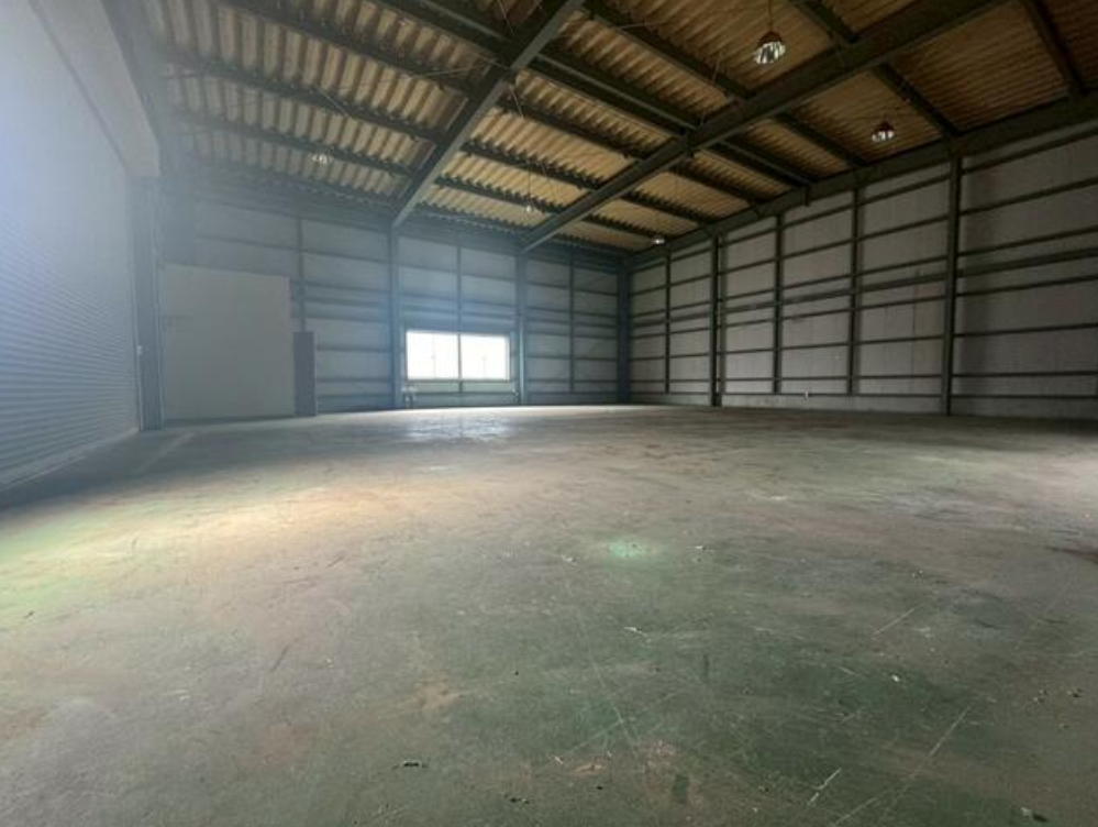 川崎市幸区小倉5-29-30 小倉倉庫