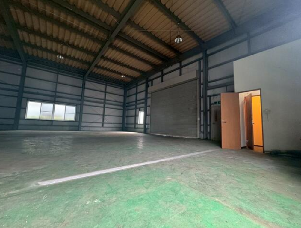 川崎市幸区小倉5-29-30 小倉倉庫