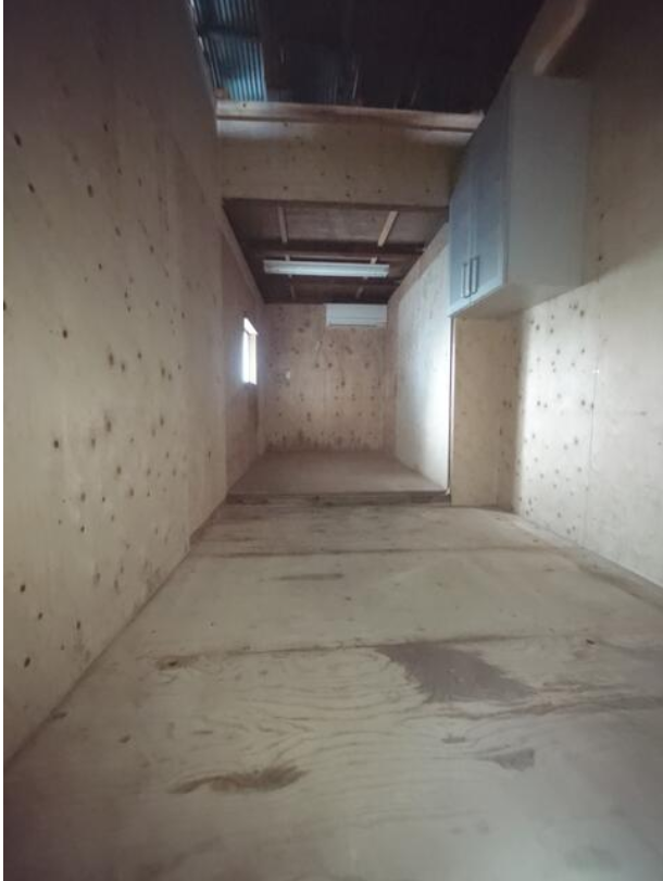 横浜市鶴見区獅子ケ谷3-13 獅子ヶ谷倉庫