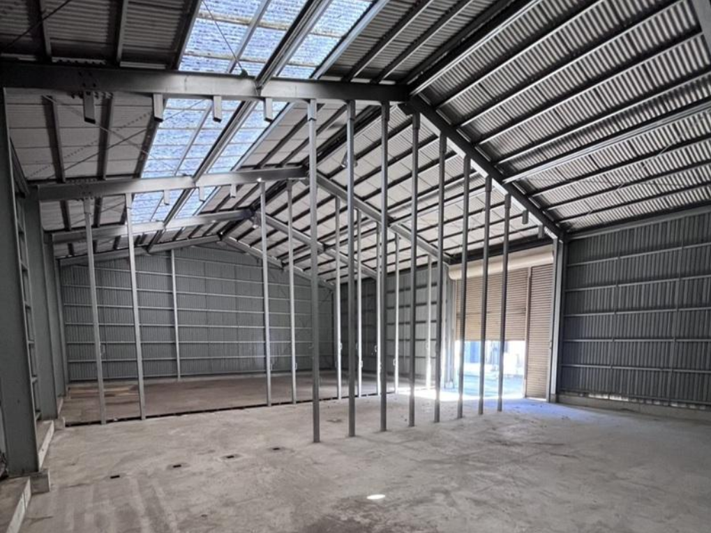 行田市谷郷3-1471-1 行田市売倉庫