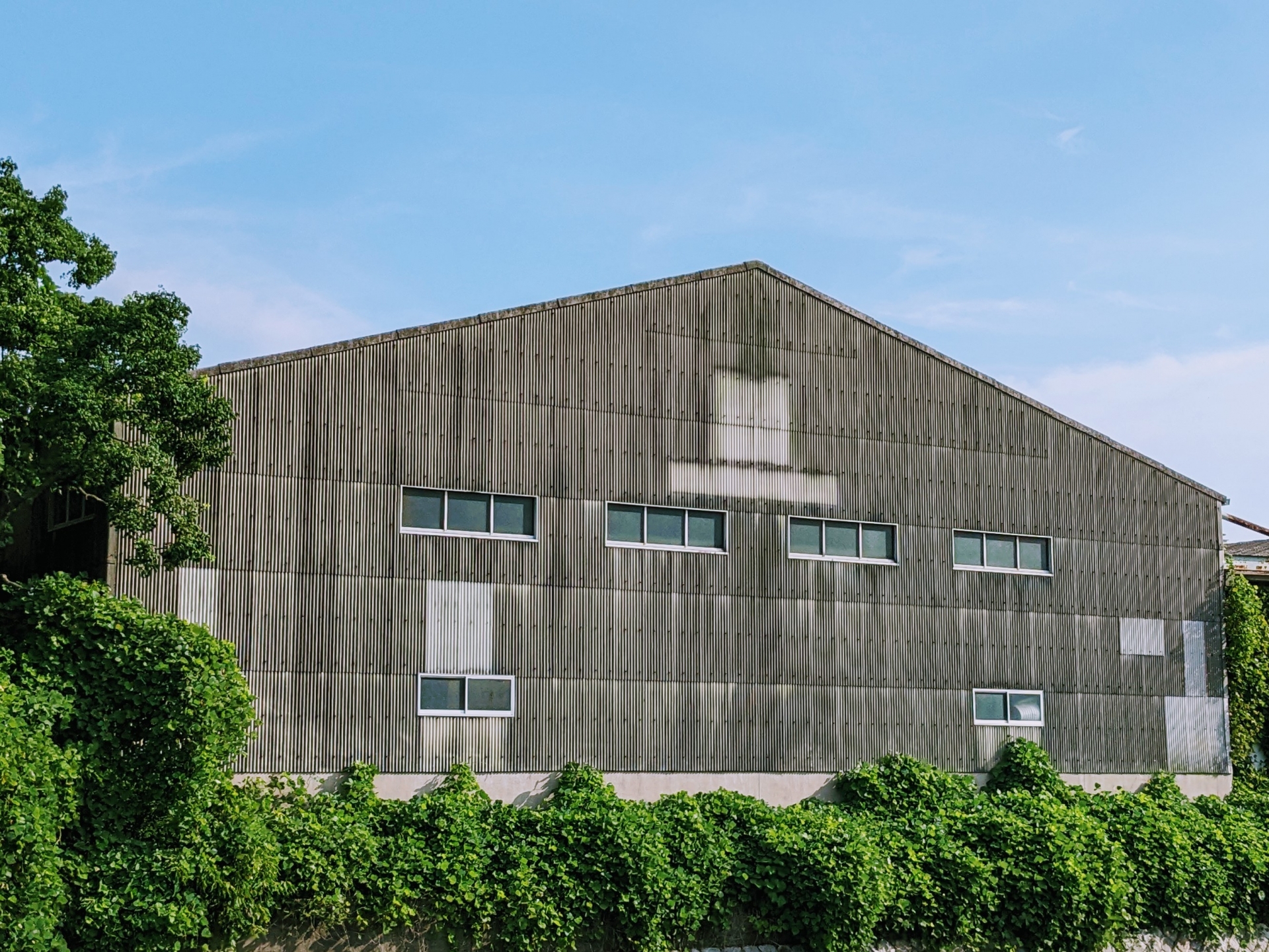 【保存版】貸倉庫・工場の「用途地域」完全ガイド｜製造業・運送業が選ぶべきエリアと絶対NGなエリアのサムネイル