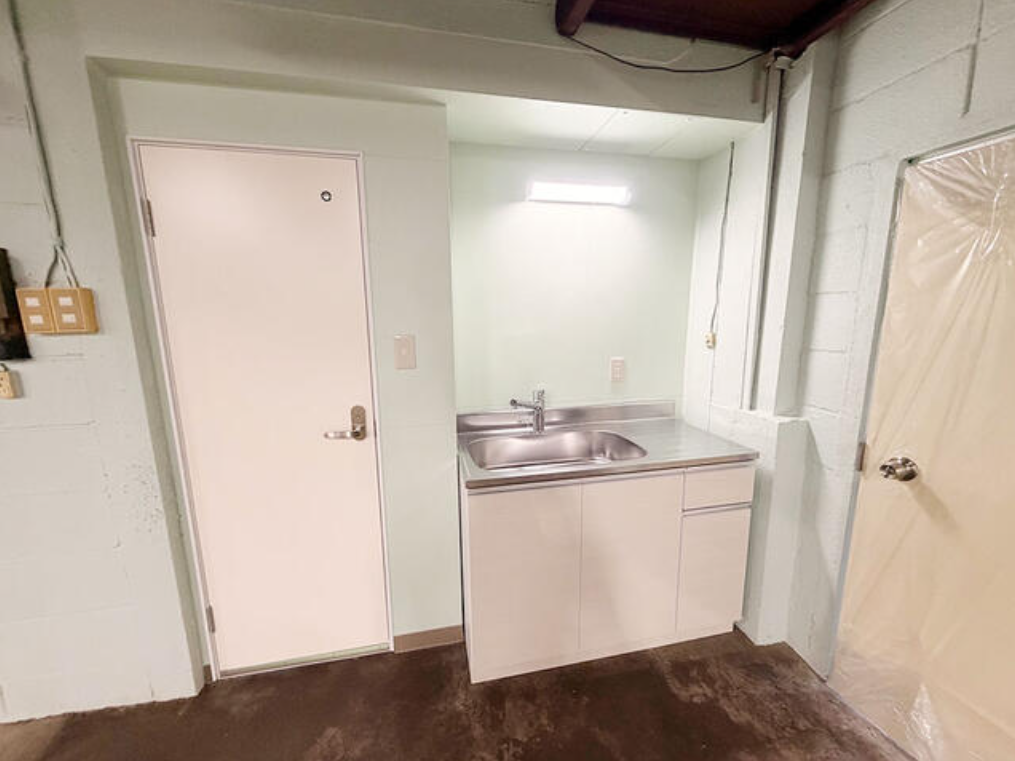 新宿区赤城下町51  高地ビル