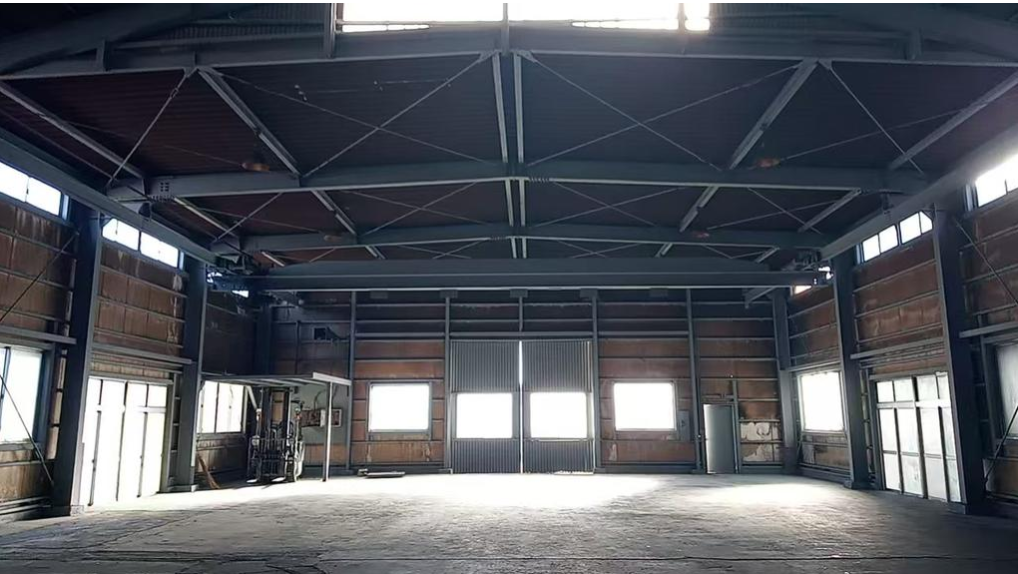 比企郡小川町大字中爪992-6 武蔵嵐山貸倉庫