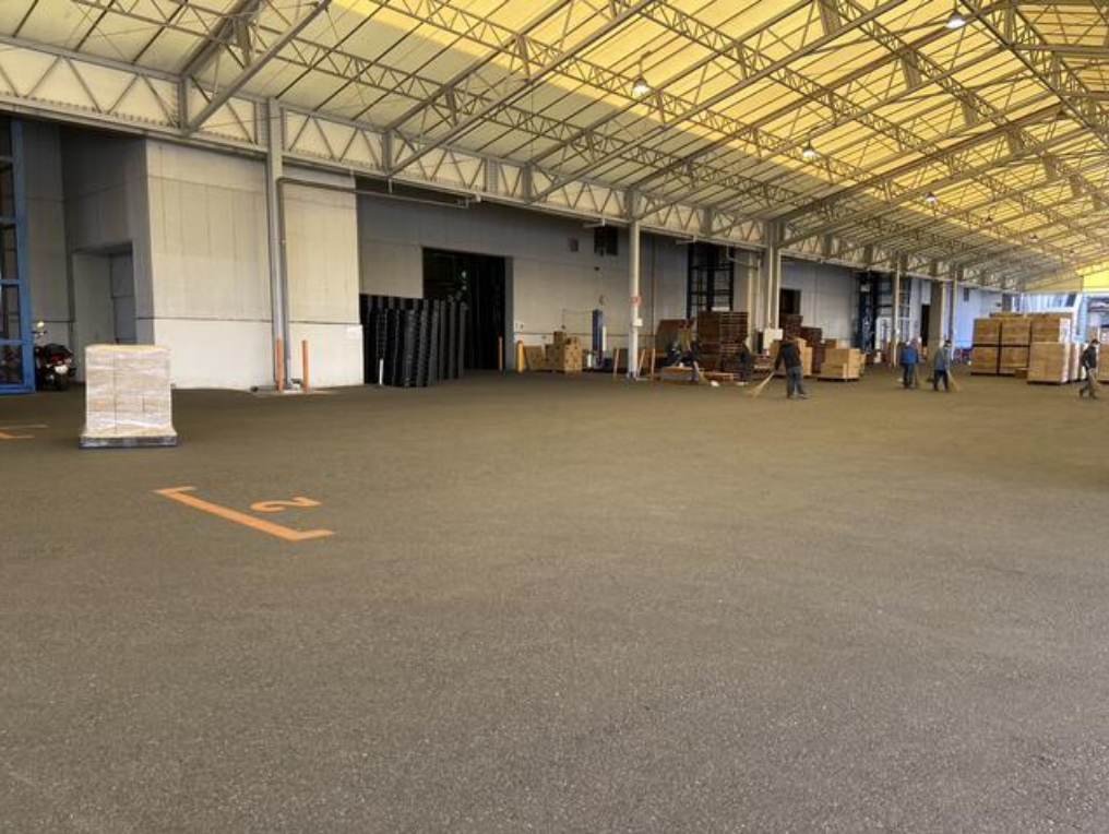 越谷市流通団地2-1-4 越谷レイクタウン貸倉庫