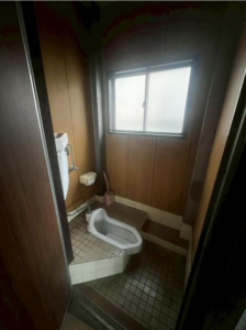 さいたま市岩槻区仲町2-836-1 岩槻貸倉庫