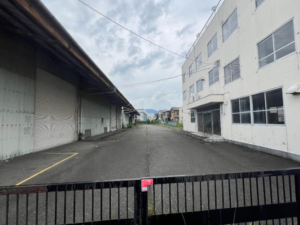 足柄上郡大井町上大井393 上大井売倉庫