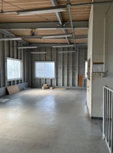 千葉市中央区鶴沢町3-12 鶴沢町売倉庫