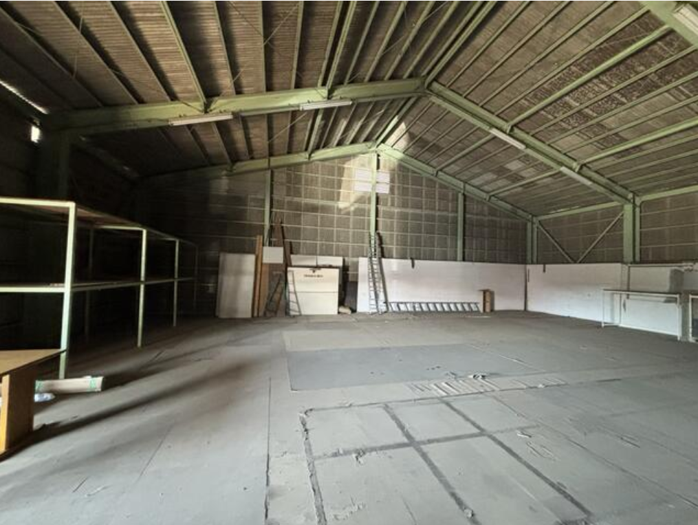 羽村市の貸し倉庫相場【2026年最新版】坪単価・エリア特性を徹底解説のサムネイル