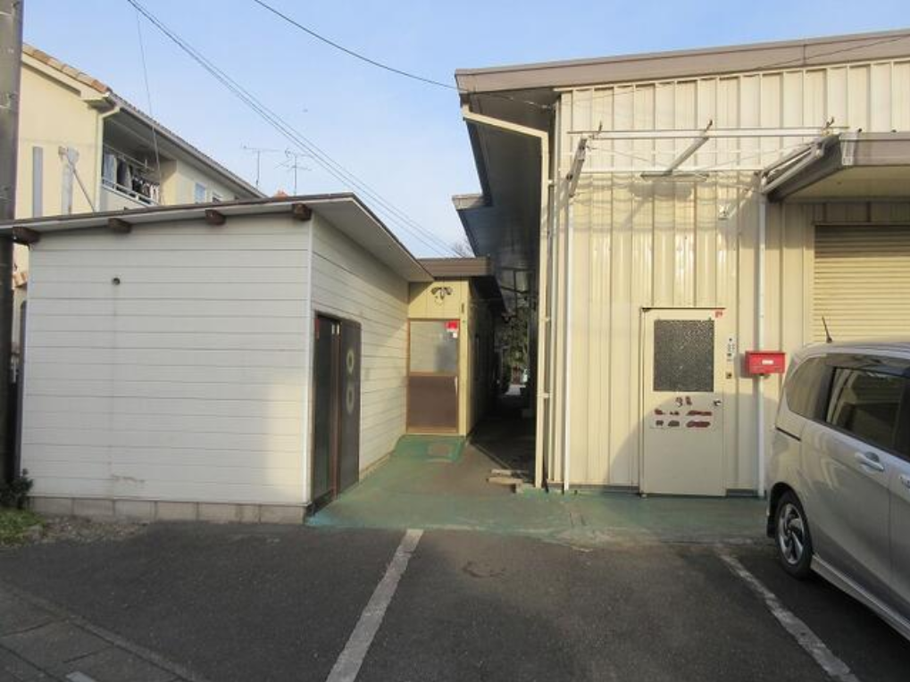 鶴ヶ島市大字太田ヶ谷466-3 鶴ヶ島市太田ケ谷工場