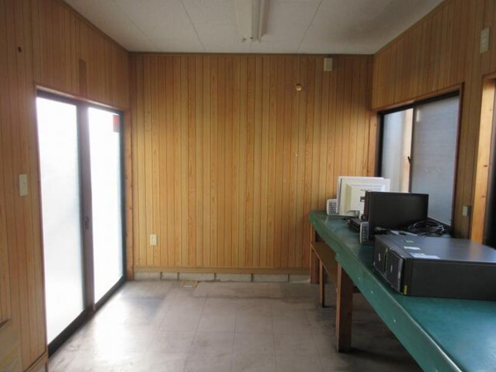 鶴ヶ島市大字太田ヶ谷466-3 鶴ヶ島市太田ケ谷工場