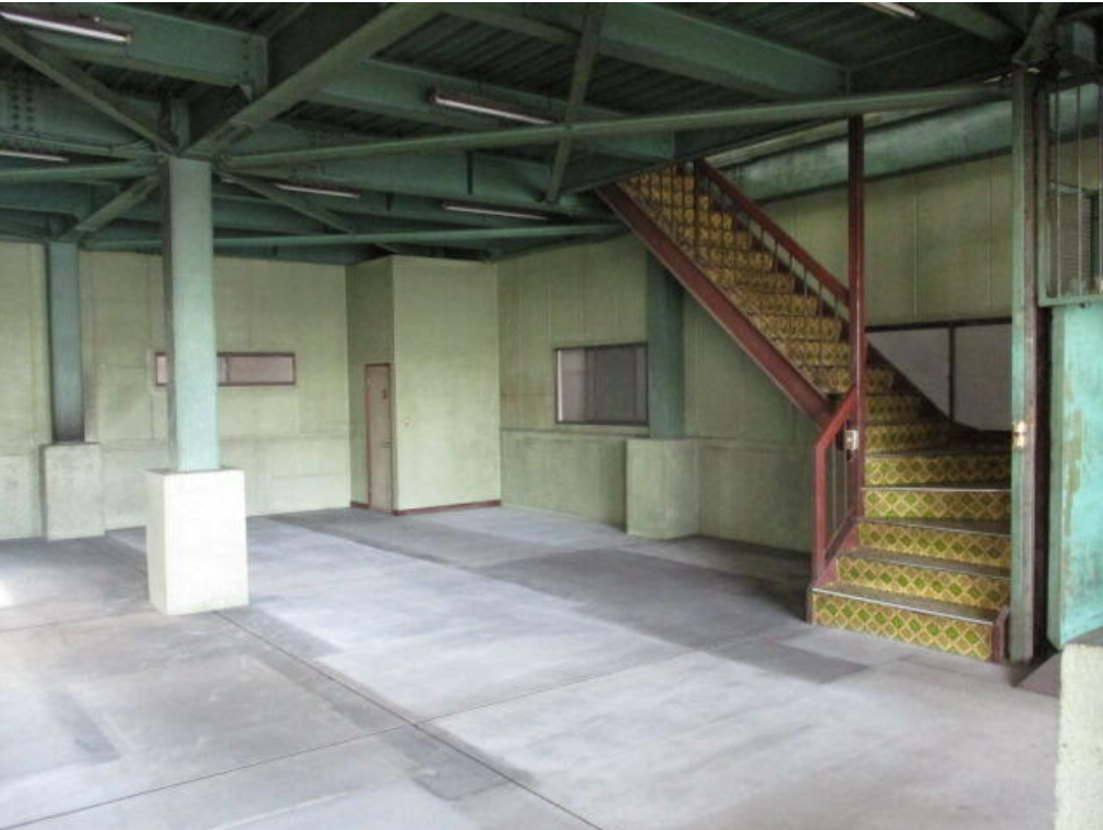 足立区入谷7-16-23 入谷倉庫