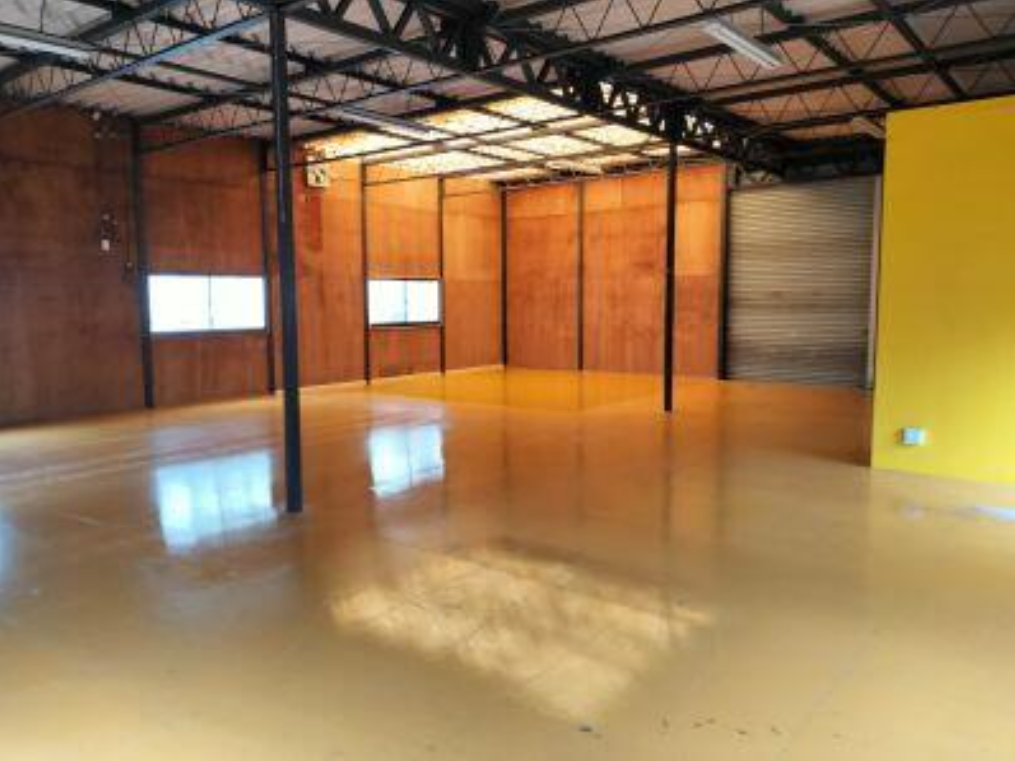 川崎市宮前区宮崎3-5-44 相馬運輸貸倉庫