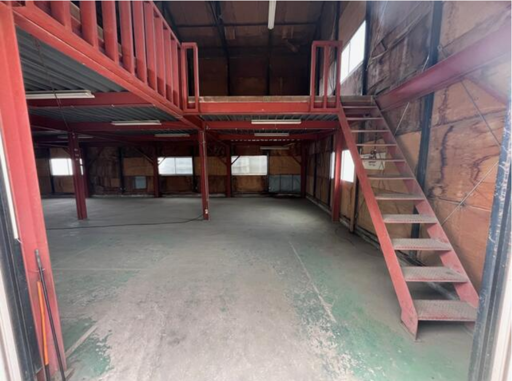 川越市大字上老袋192-4 南古谷貸倉庫