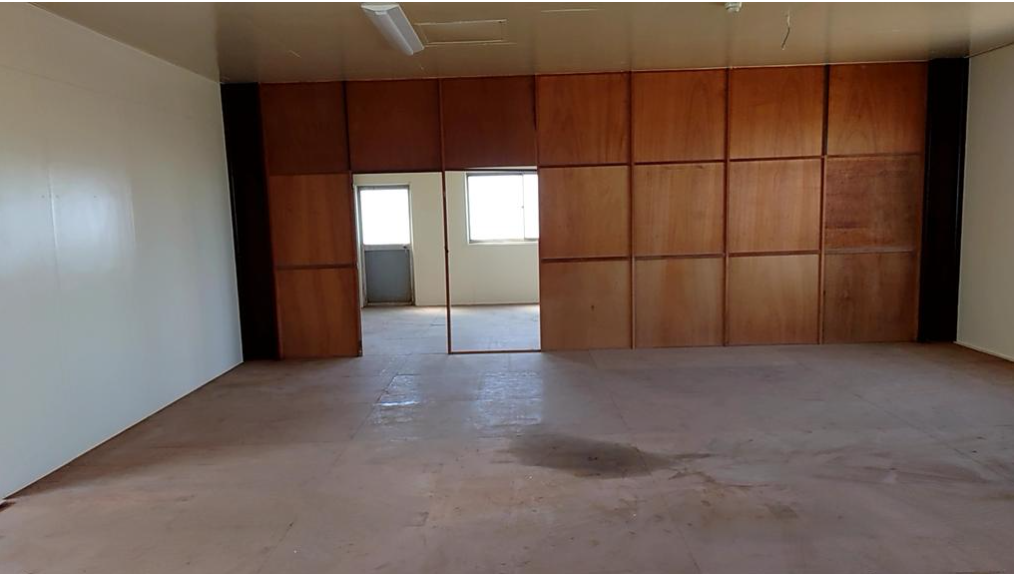 白岡市太田新井1230 東武動物公園貨倉庫