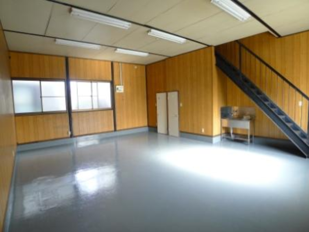 大和市福田6-9-10 桜ヶ丘倉庫３号