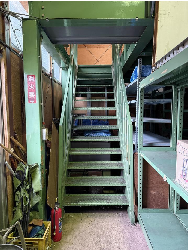 千葉市花見川区柏井町909 花見川倉庫作業所