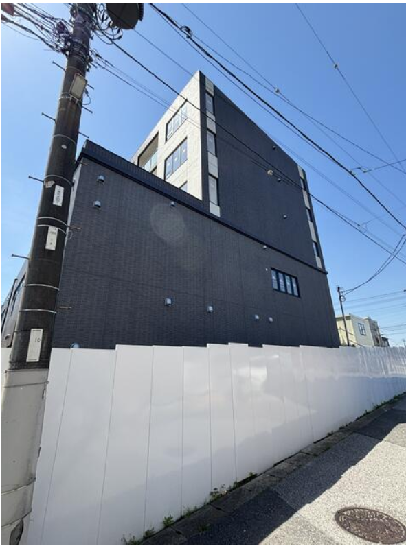 松戸市六実4-1-2 六実貸倉庫