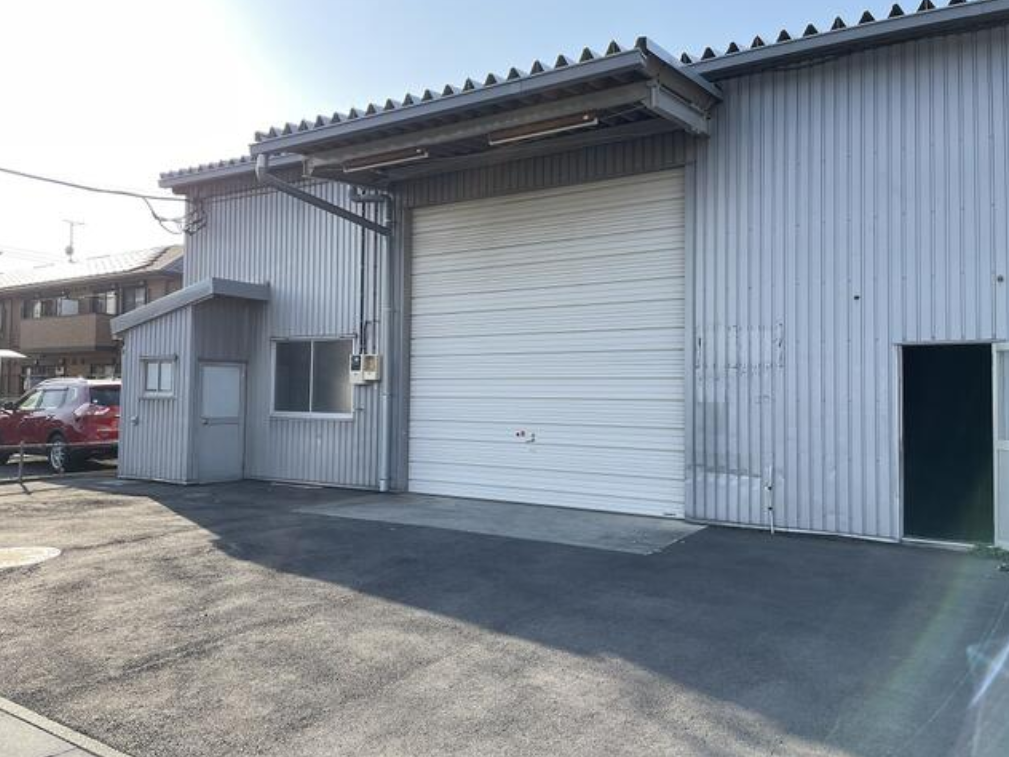 坂戸市関間4-2-8 若葉貸倉庫の画像