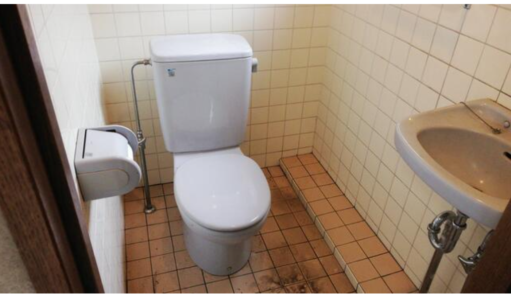 川越市的場北 貸倉庫 54坪 川越エムズビル